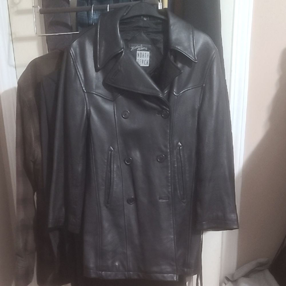 Vintage Black Leather Biker Jacket with Asymmetrical Zipper and Wide Lapels